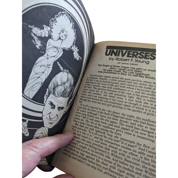 Isaac Asimov August 1982 Science Fiction Magazine Robert F Young Harry Harrison - Picture 4 of 4